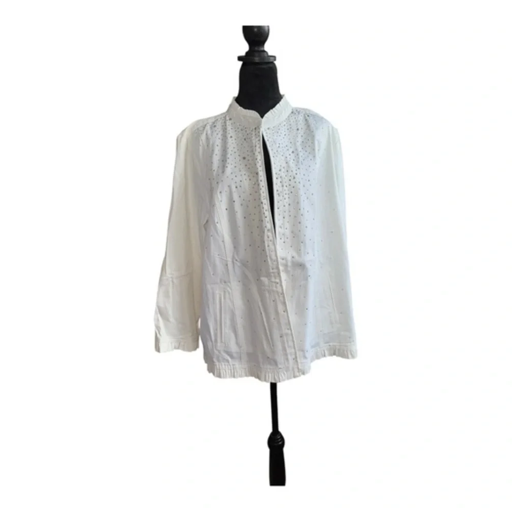 Quacker Factory Sparkle and Shine stretch jacket in white and silver‎ size 1X